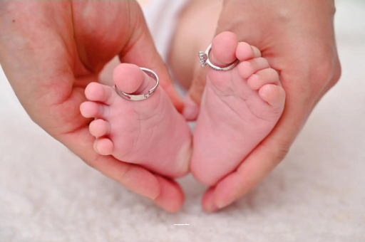 供卵试管代怀生子费用孕妇怕冷还是怕热